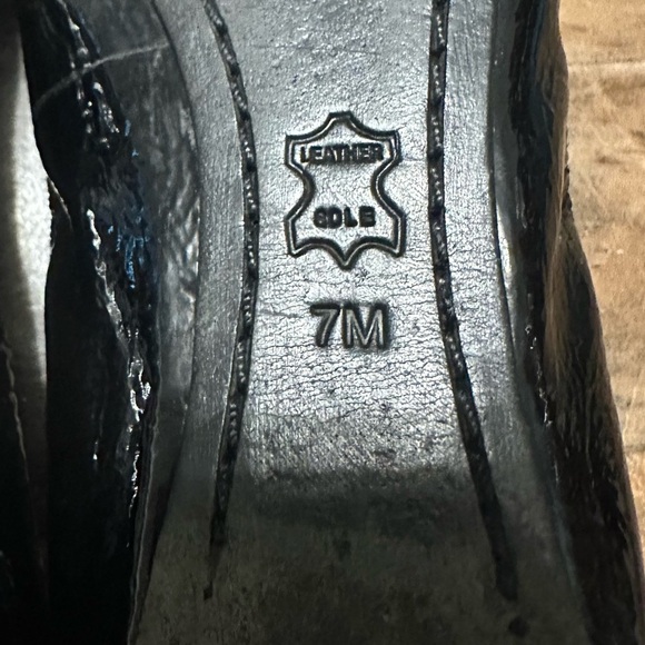 Tory Burch Caroline 2 Ballet Flats - Picture 9 of 9